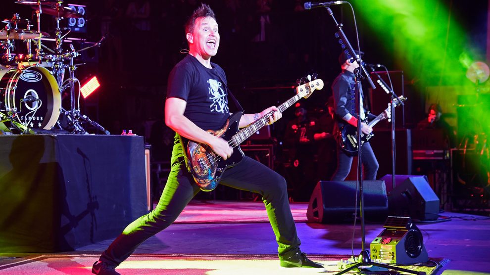 Get to Know Blink 182 As A Worldwide Pop Punk Band